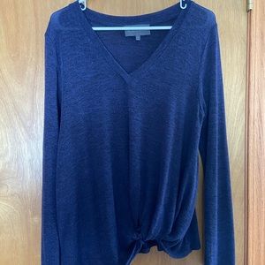 Knot hem sweater
